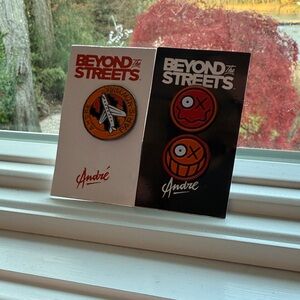NWOT Beyond the Streets Andre Pins